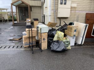 大分県大分市不用品回収前画像