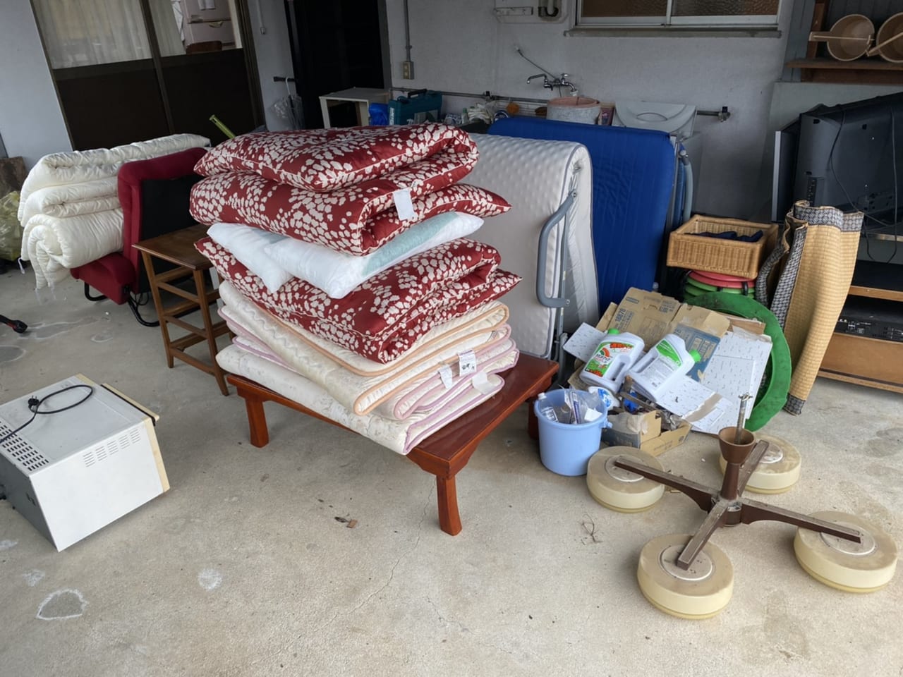 山口県周南市不用品回収前画像